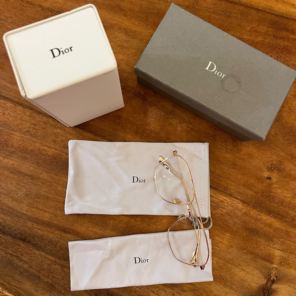 Christian Dior eyeglass (Brand New with box , dust bag , case, chamoise )